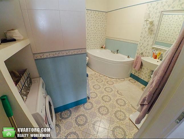 Rent out 3-room apartment. Киев, левитана — photo 9