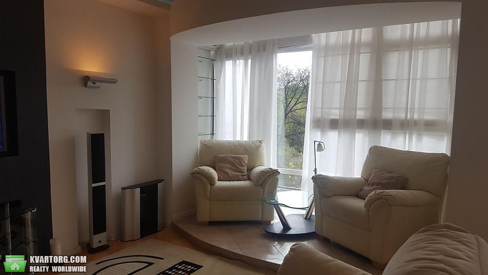 Rent out 2-room apartment. Киев,  Бастионный пер — photo 2