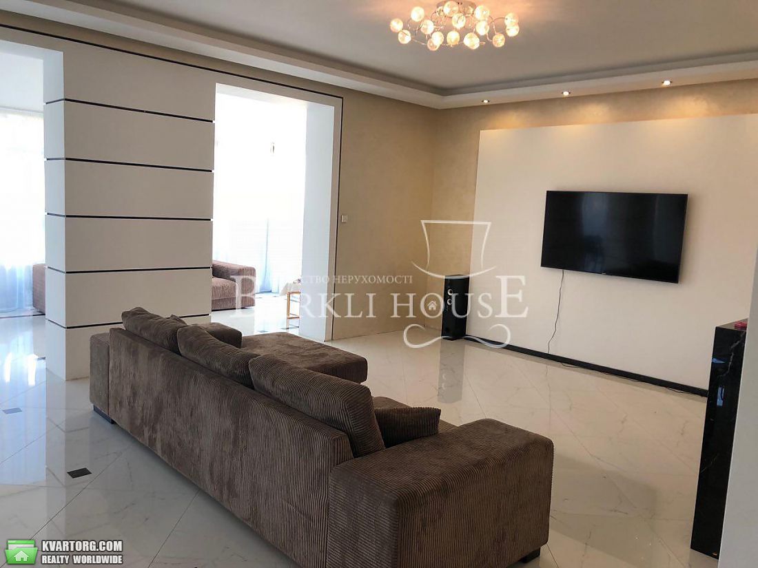 Rent out house. Киевская обл., Севериновка — photo 1