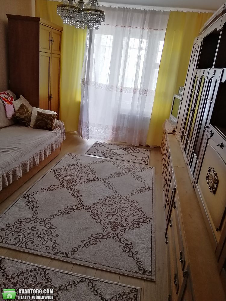 Rent out 2-room apartment. Киев, Ревуцкого 7а — photo 2
