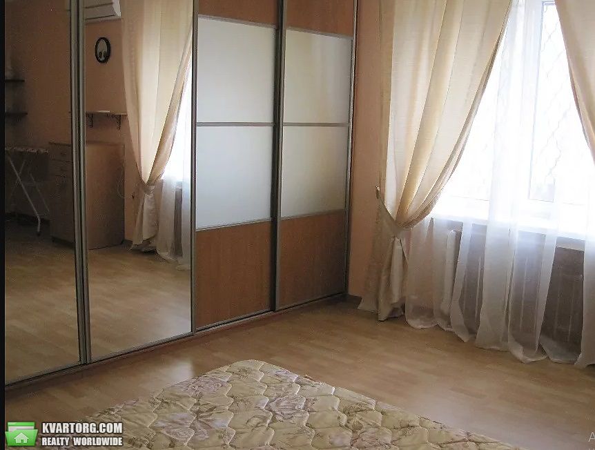 Rent out 3-room apartment. Киев, Ахматовой Анны — photo 3