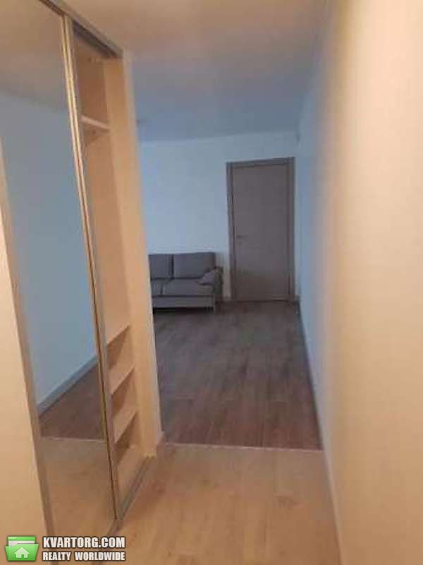Rent out 3-room apartment. Киев, Лаврская — photo 5