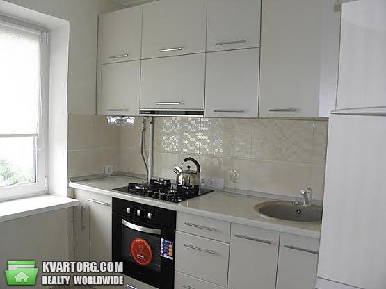 Rent out 2-room apartment. Киев, Оболонский просп. — photo 2