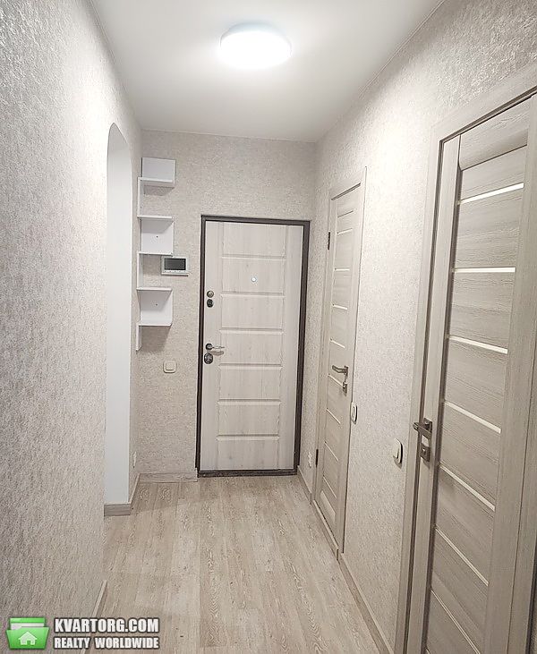 Rent out 2-room apartment. Киев,  Заболотного — photo 4