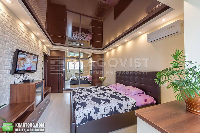 Sell 3-room apartment. Киев,  Здолбуновская — photo 4