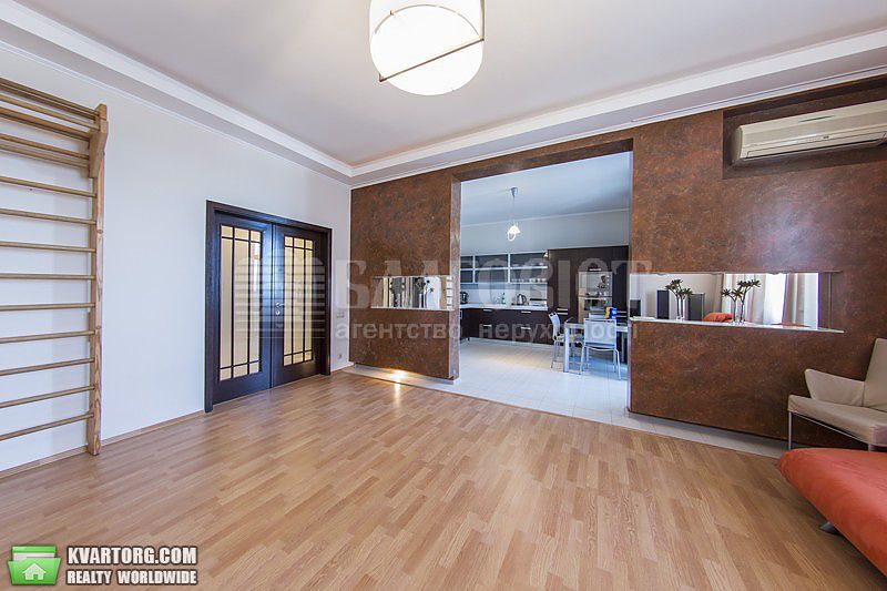 Rent out 2-room apartment. Киев,  Барбюса — photo 4