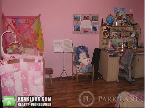 Sell 4-room apartment. Киев,  Мирного Панаса — photo 1