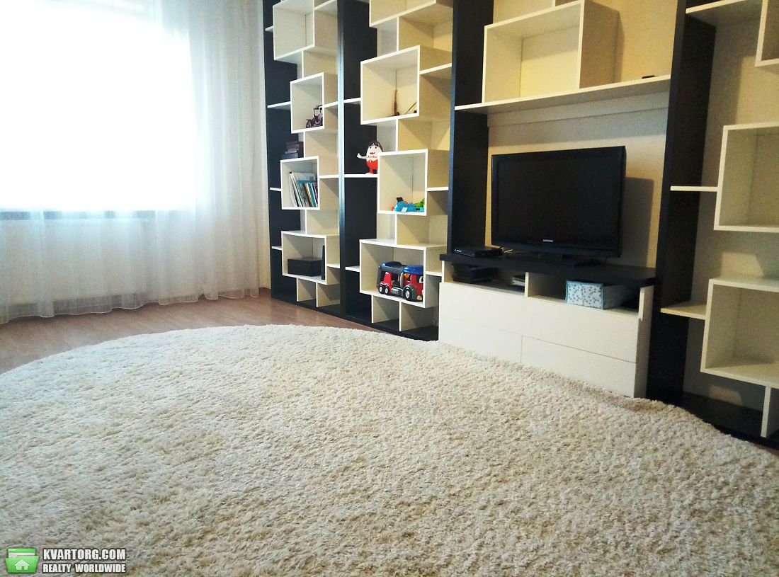 Rent out 3-room apartment. Киев,  Чаадаева — photo 4