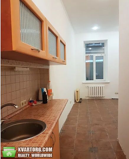 Sell 2-room apartment. Киев,  Набережно-Крещатикская — photo 2