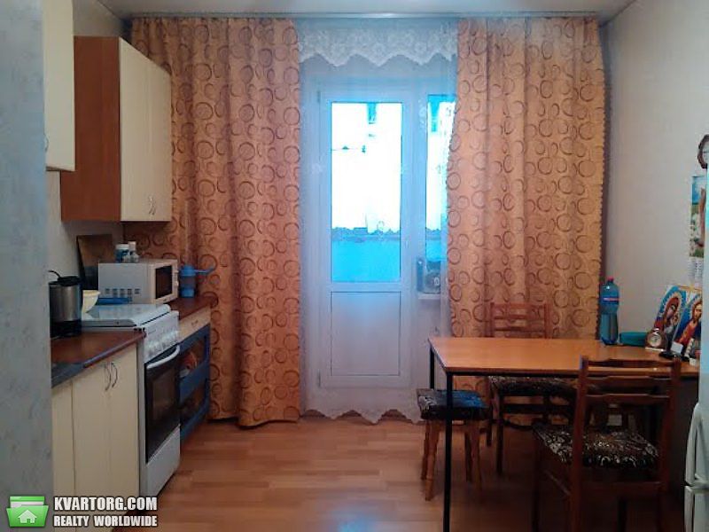 Sell 2-room apartment. Киев,  Милославская — photo 3