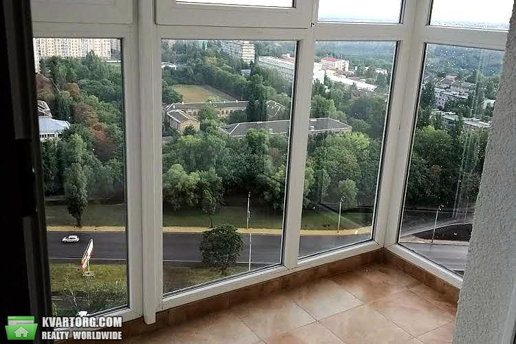 Rent out 2-room apartment. Киев,  Заболотного — photo 5