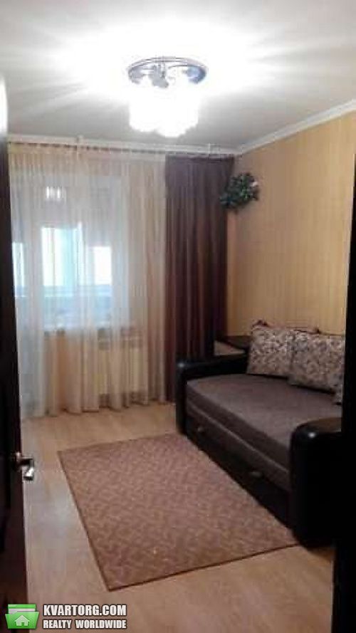 Sell 3-room apartment. Киев,  Радунская — photo 1