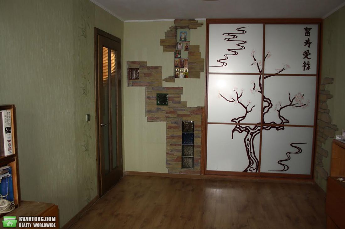 Sell 3-room apartment. Днепропетровск, Героев проспект — photo 9