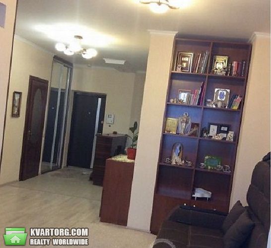 Sell 2-room apartment. Киев,  Автозаводская — photo 2