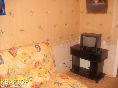 Rent out 3-room apartment. Киев,  Давыдова бул — photo 3