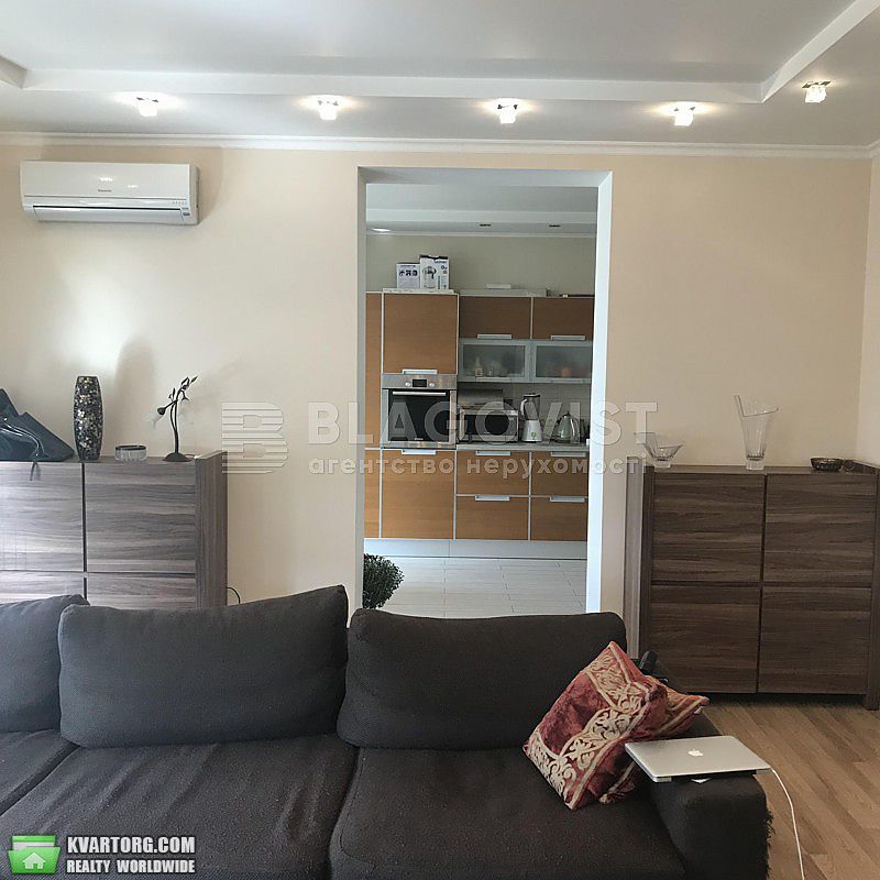 Sell 4-room apartment. Киев,  Введенская — photo 2