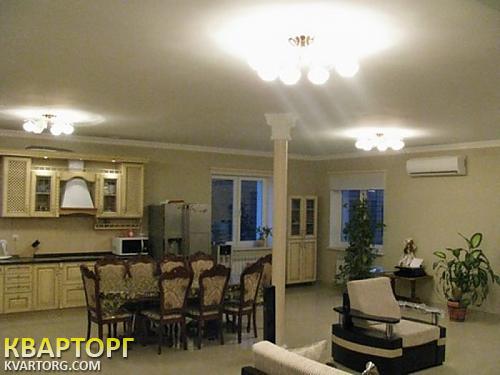 Rent out house. Киев, Краснозвездный просп. — photo 1