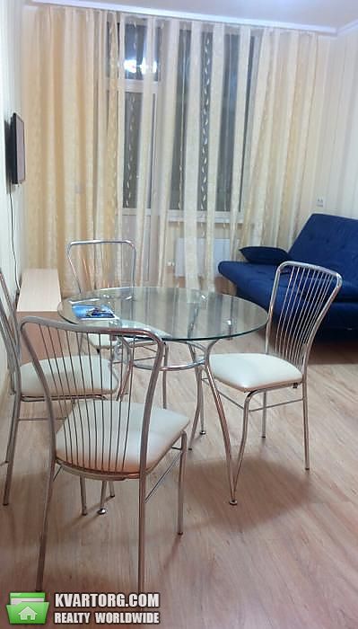 Rent out 2-room apartment. Киев,  Драгоманова — photo 2