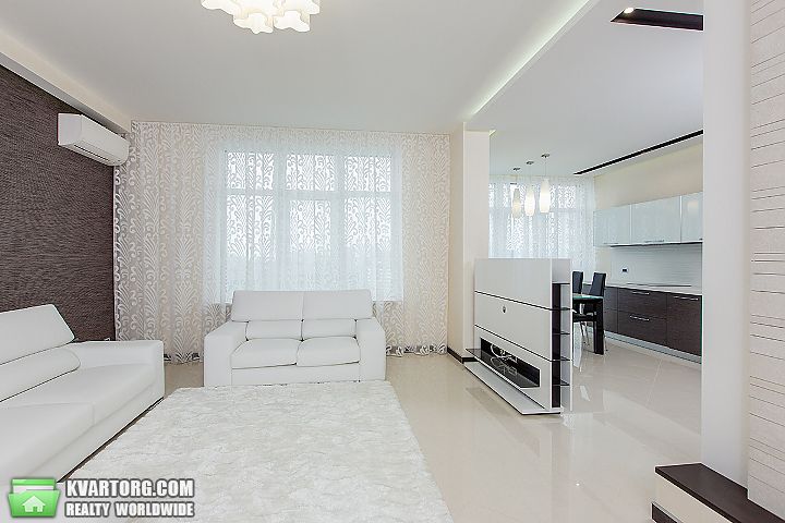 Sell 3-room apartment. Киев,  Драгомирова — photo 2