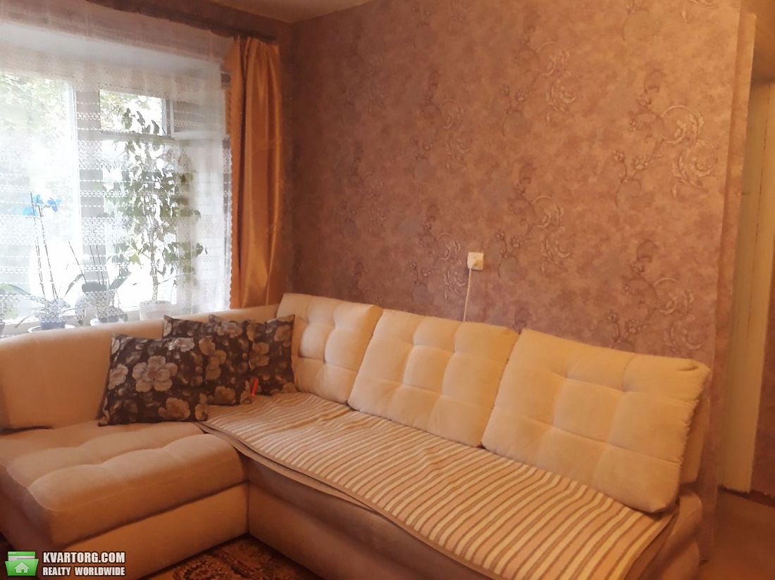 Sell 2-room apartment. Днепропетровск, Комсомольская — photo 1