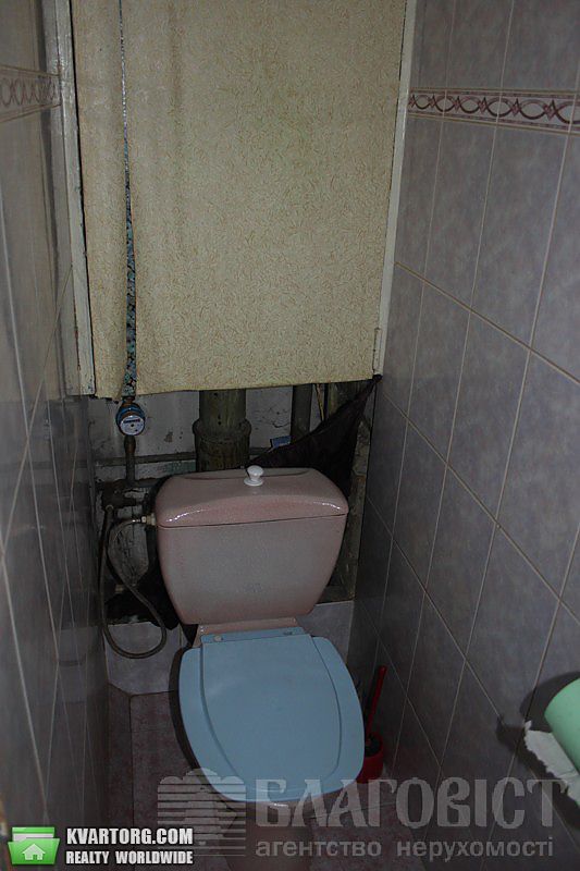 Sell 2-room apartment. Киев,  Автозаводская — photo 9