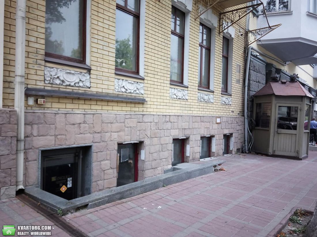Rent out shop. Киев,  Музейный пер — photo 3