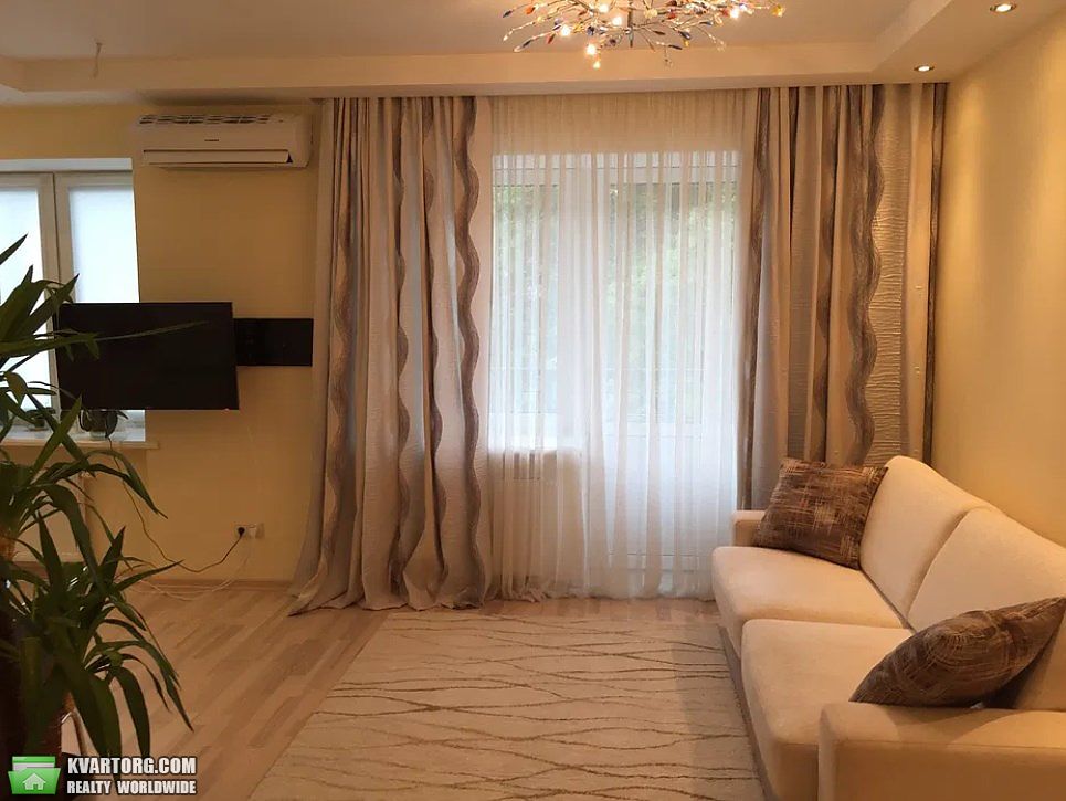 Rent out 1-room apartment. Киев, Бойчука — photo 3