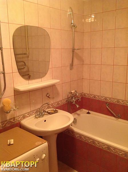 Sell 3-room apartment. Киев,  Труда бул — photo 3