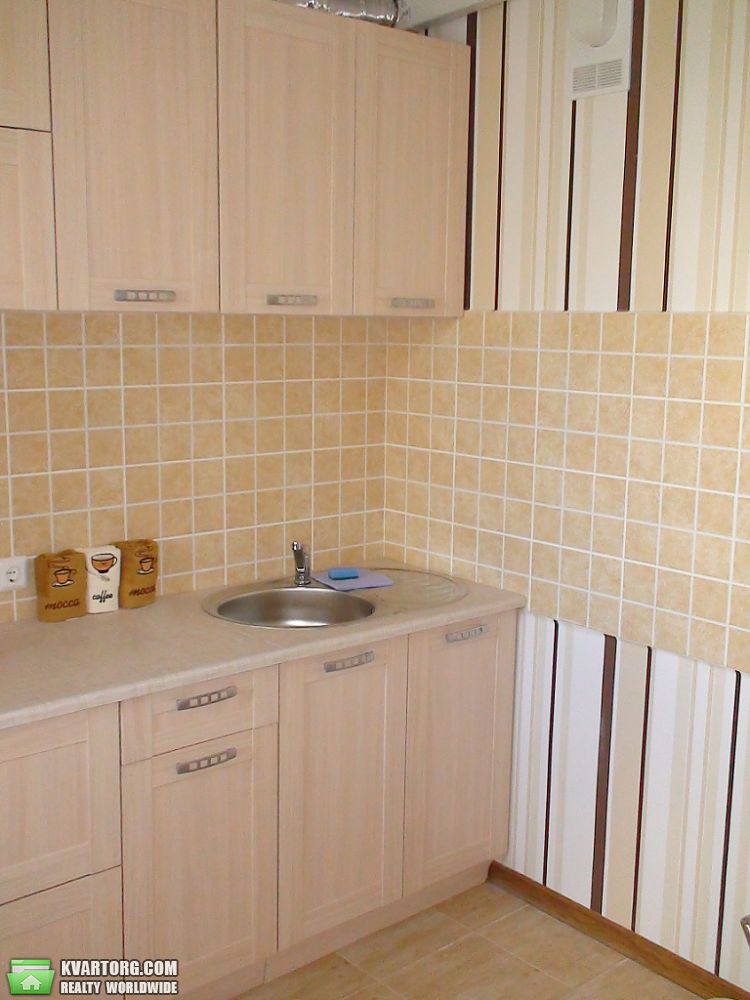 Sell 4-room apartment. Киев,  Семашко — photo 4