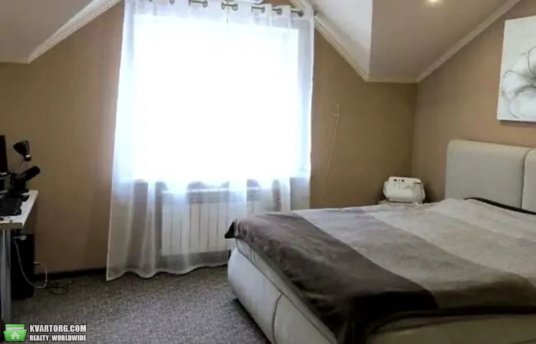 Sell house. Киев,  Малинская — photo 4