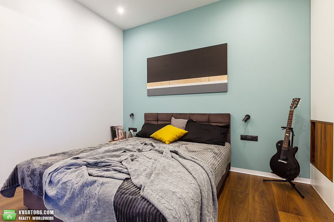 Rent out 3-room apartment. Киев,  Кловский спуск — photo 7