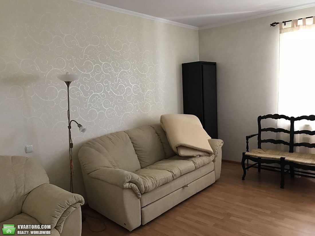 Rent out 1-room apartment. Киев,  Кадетский Гай — photo 3