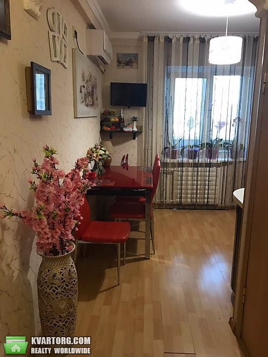 Sell 1-room apartment. Киев,  Никольско-Слободская — photo 6