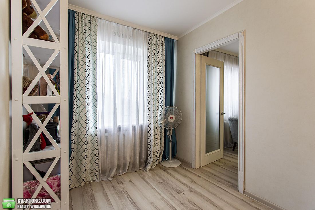 Sell 3-room apartment. Киев,  Ольжича — photo 4