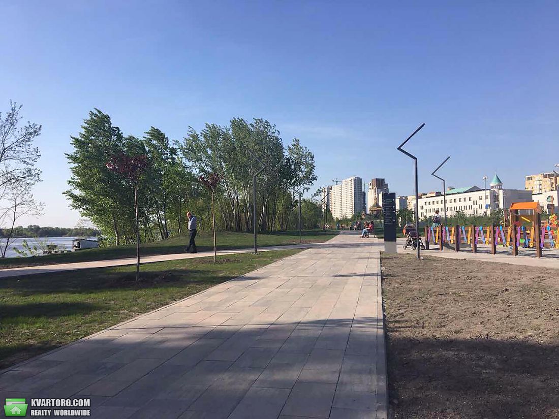 Sell 3-room apartment. Киев,  Панельная — photo 9