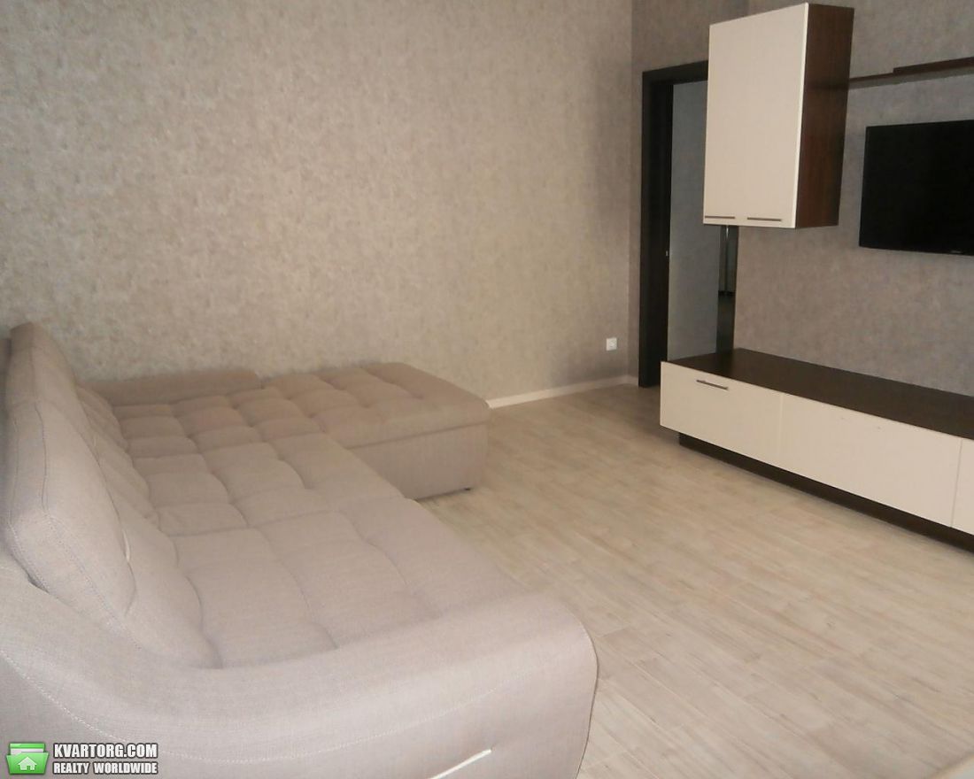 Rent out 2-room apartment. Киев,  Механизаторов — photo 5