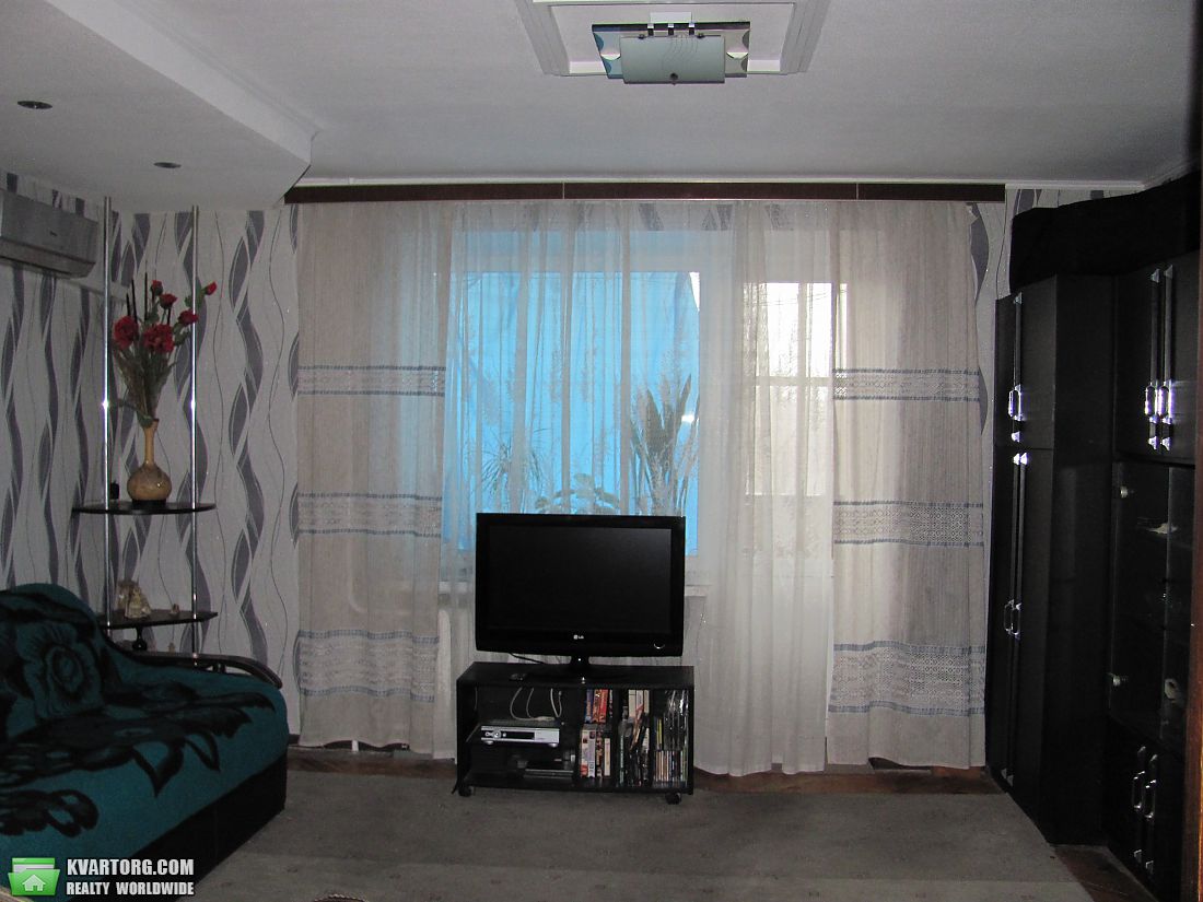 Sell 4-room apartment. Киев, генерала Витрука — photo 3