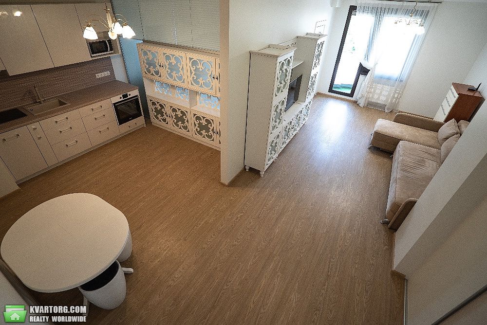 Rent out 2-room apartment. Киев,  Голосеевский пр — photo 2