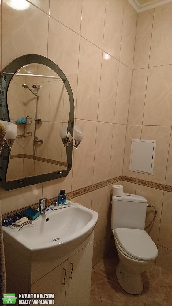 Rent out 1-room apartment. Киев, Мира — photo 2