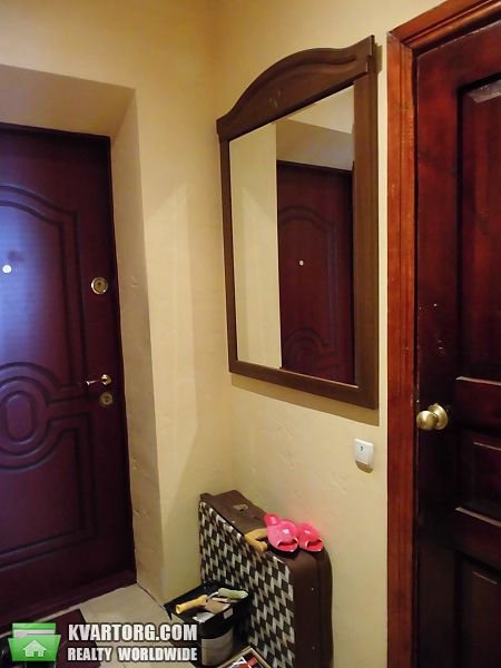 Sell 2-room apartment. Киев, Набережно-Крещатикская — photo 8