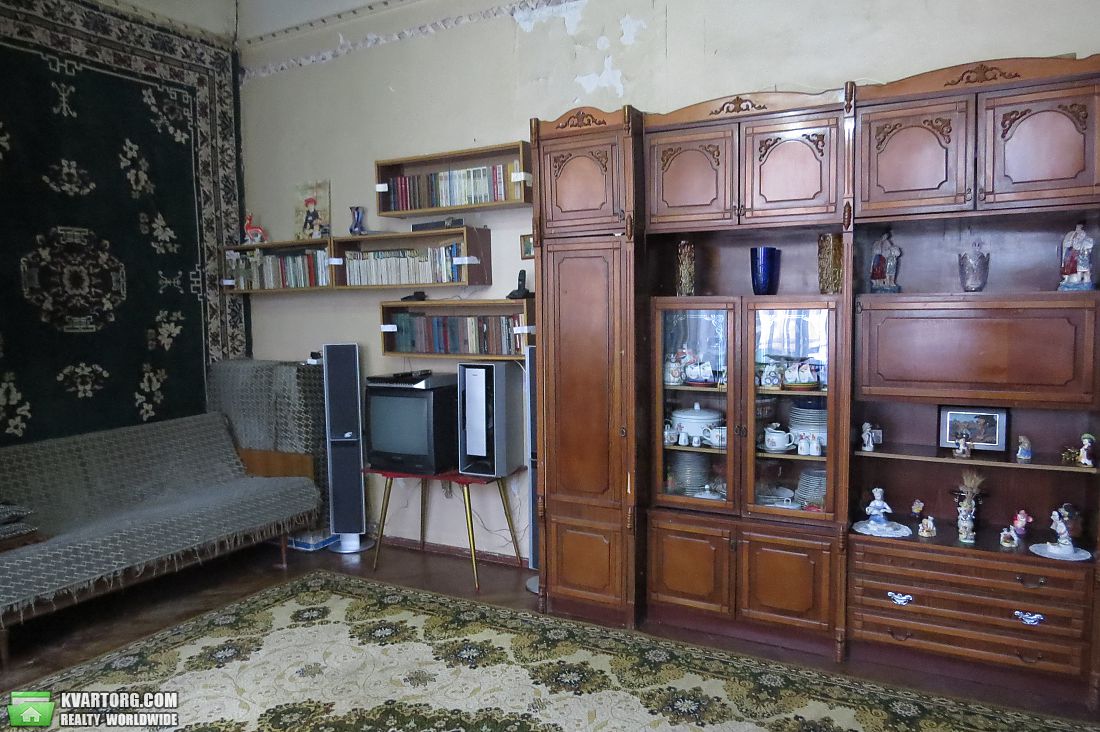 Rent out 2-room apartment. Одесса, Новосельского — photo 1
