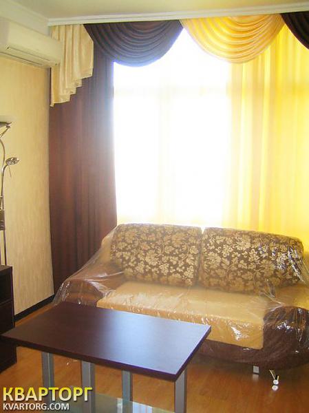 Rent out 1-room apartment. Киев, Героев Сталинграда пр — photo 2