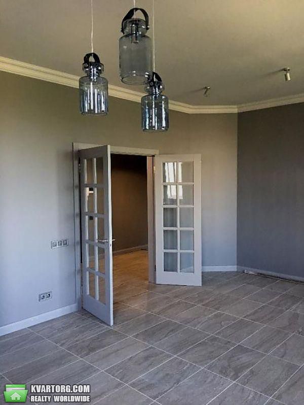 Rent out 2-room apartment. Киев,  Нагорная — photo 4