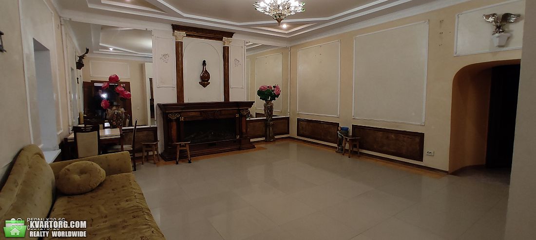 Rent out house. Киев,  Ягодная — photo 1