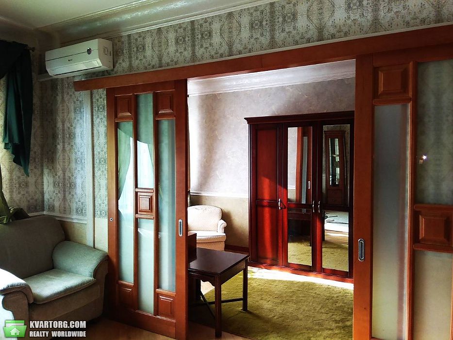 Rent out 3-room apartment. Киев,  Прорезная — photo 6
