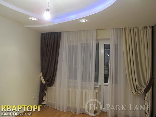 Sell 2-room apartment. Киев,  Никольско-Слободская — photo 1