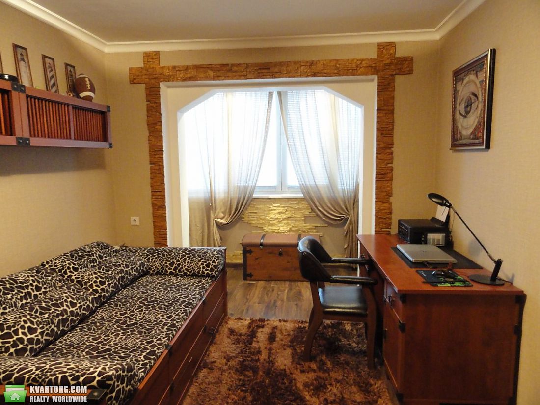 Sell 3-room apartment. Днепропетровск, Братьев Трофимовых — photo 4