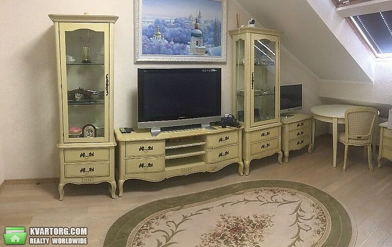 Sell 3-room apartment. Киев, Регенераторная — photo 1