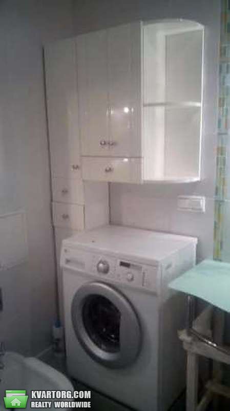 Rent out 3-room apartment. Киев,  Лебедева-Кумача — photo 10