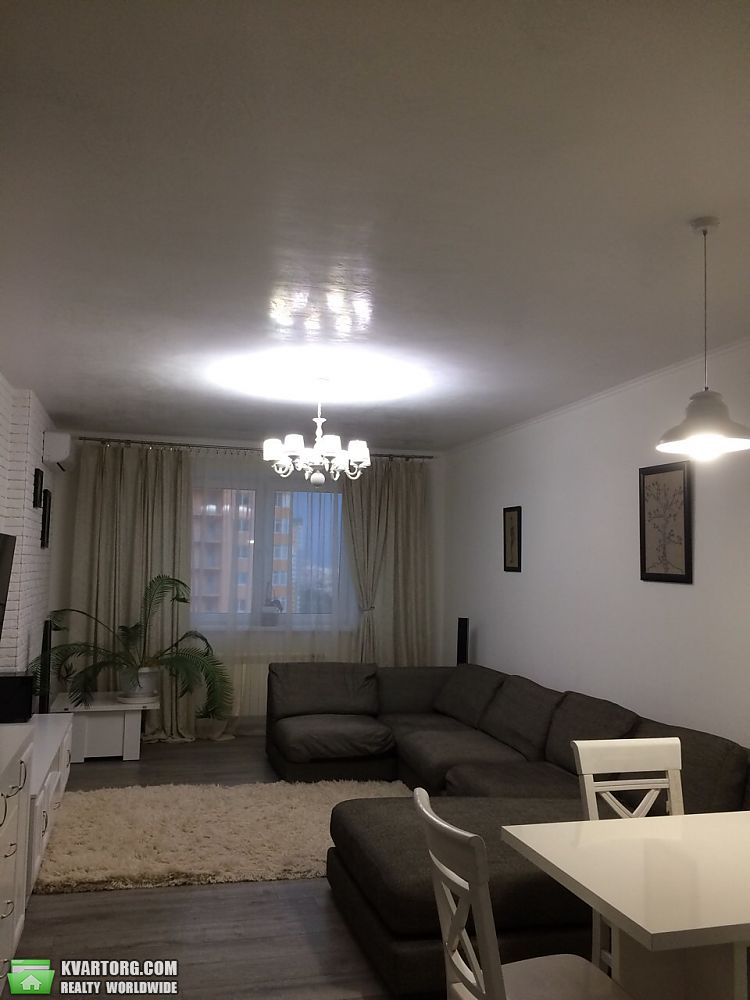 Sell 2-room apartment. Киев, Юрия Кондратюка — photo 2